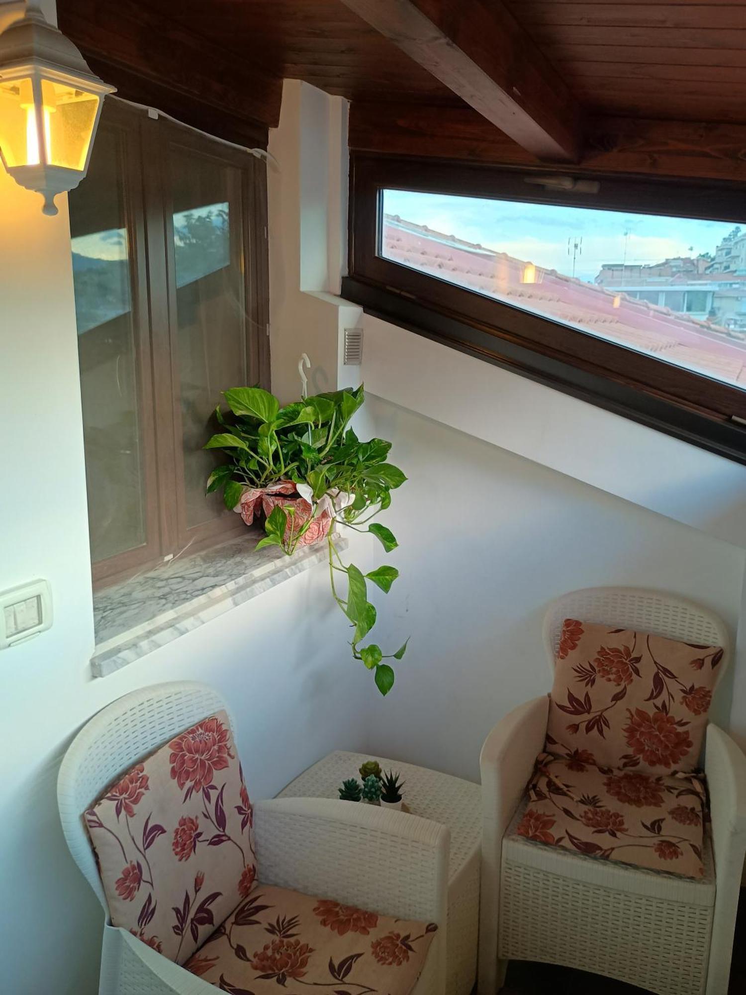 Villa Marysa Studio Apartment Giardini Naxos Exteriér fotografie