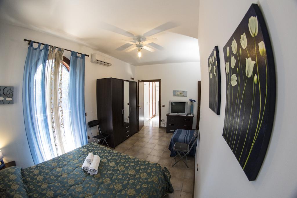 Villa Marysa Studio Apartment Giardini Naxos Exteriér fotografie