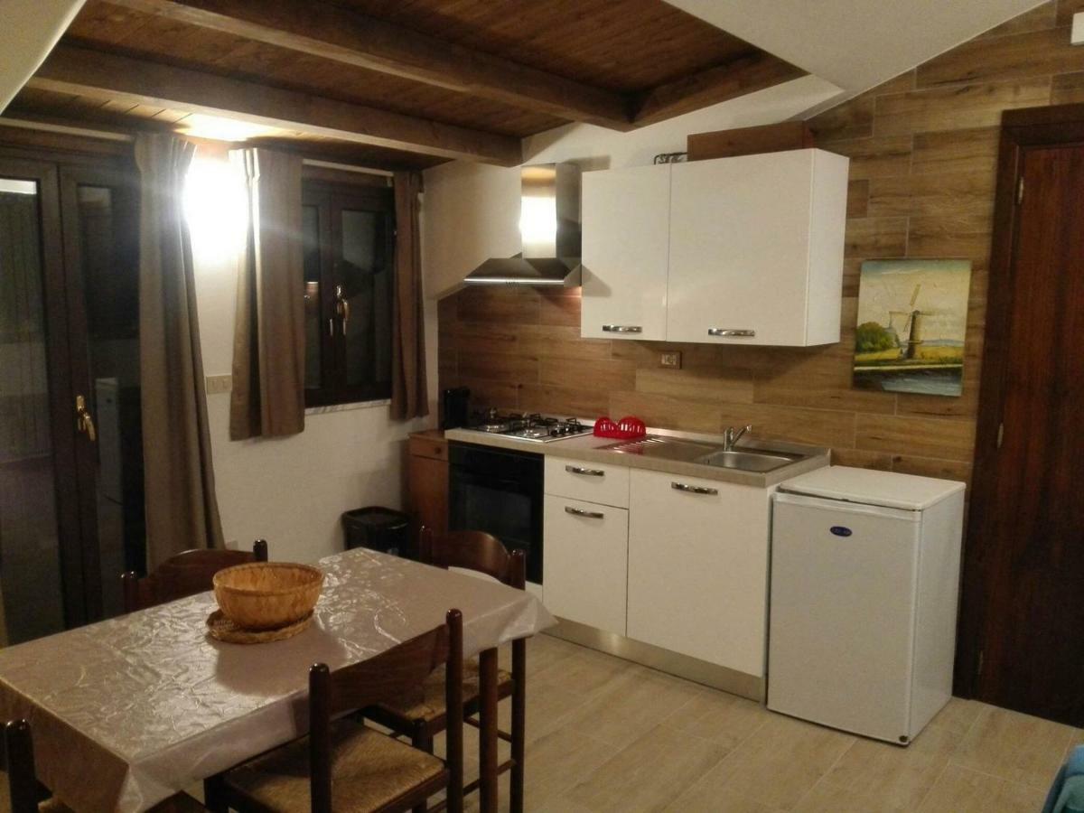 Villa Marysa Studio Apartment Giardini Naxos Exteriér fotografie
