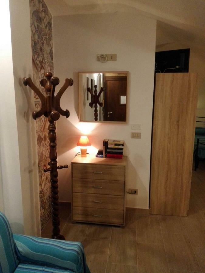 Villa Marysa Studio Apartment Giardini Naxos Exteriér fotografie