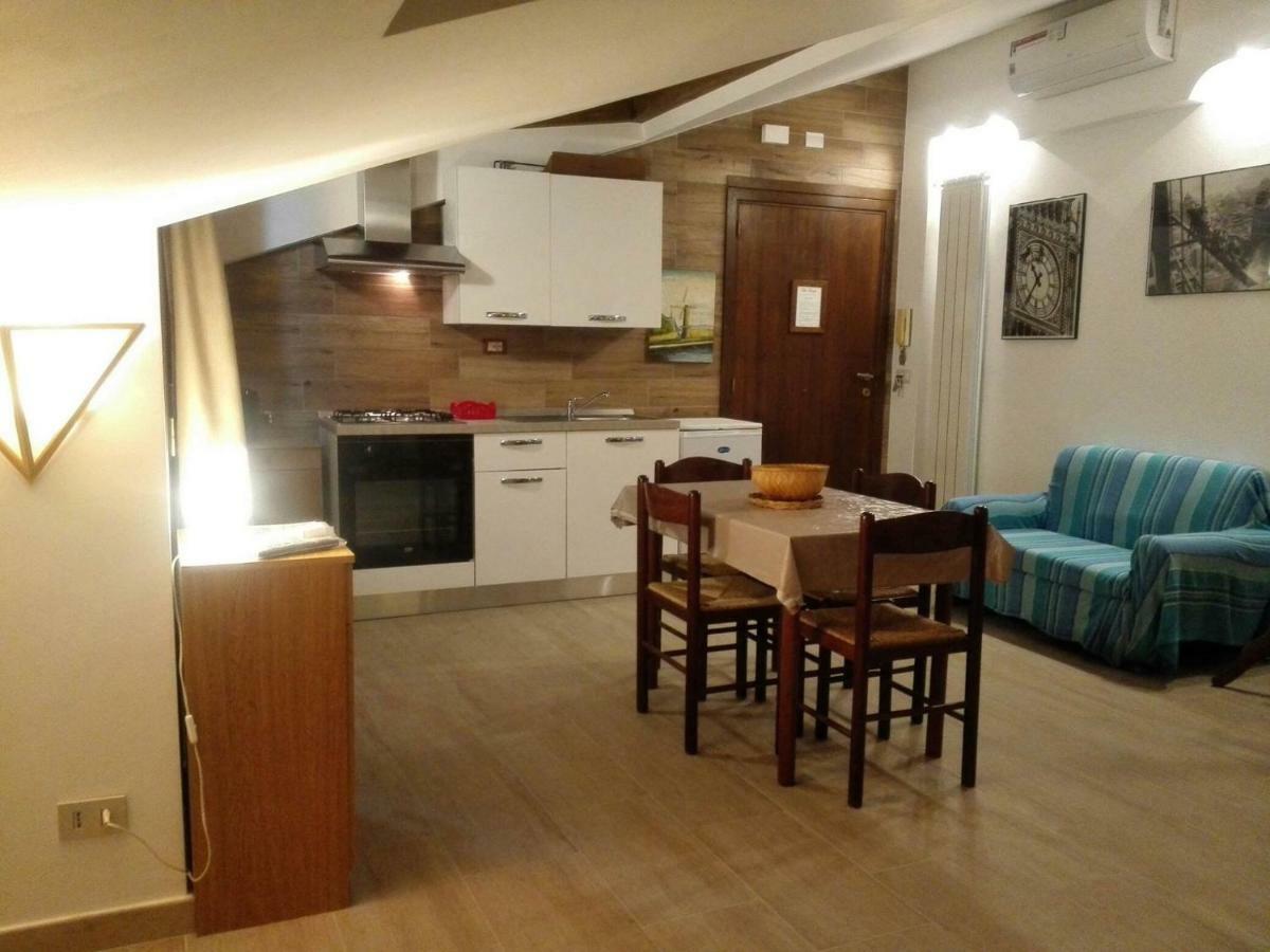 Villa Marysa Studio Apartment Giardini Naxos Exteriér fotografie